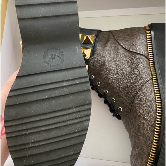 Michael kors Boots 8.5 used two times - Picture 5 of 5